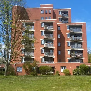 Schones, Ruhiges Auf Zeit In Apartment Norderstedt